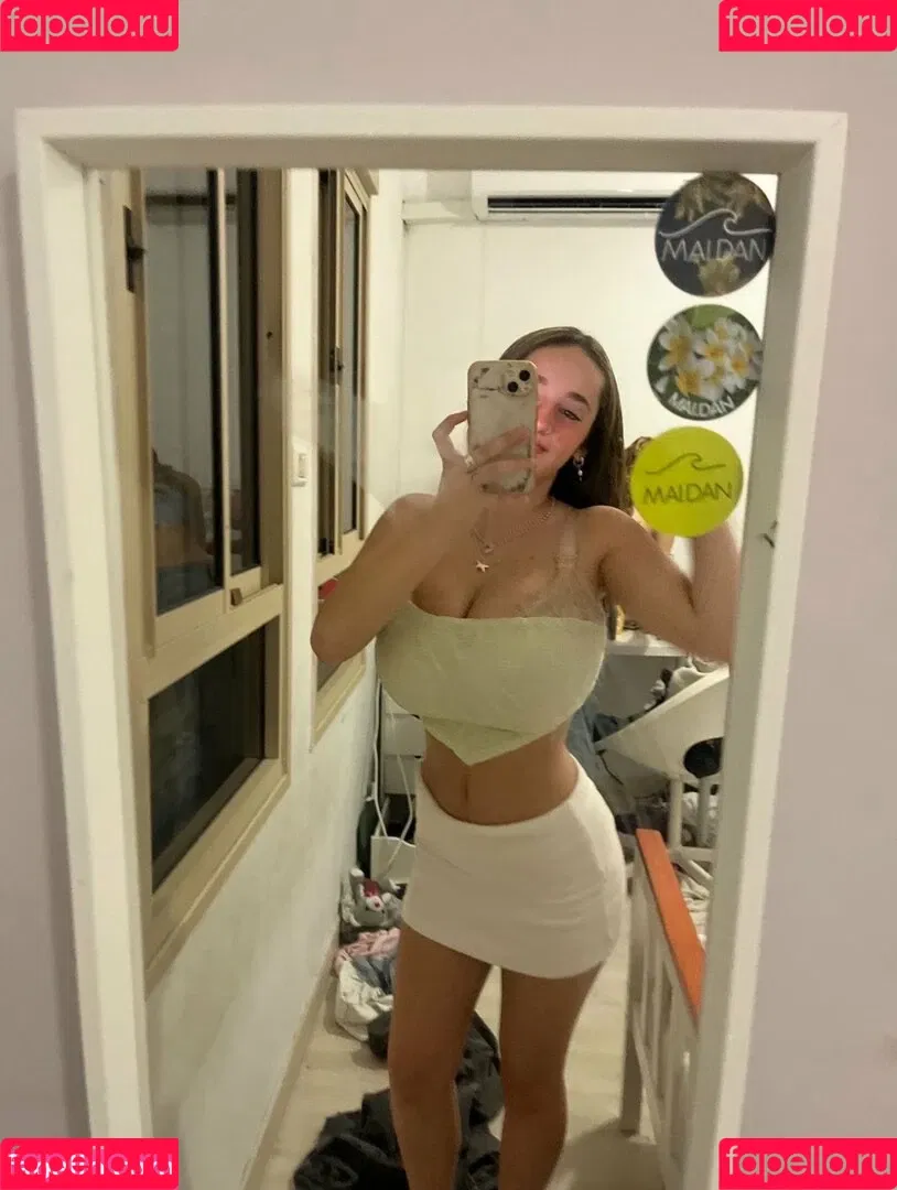 Pelegsaar Onlyfans Photo Gallery 