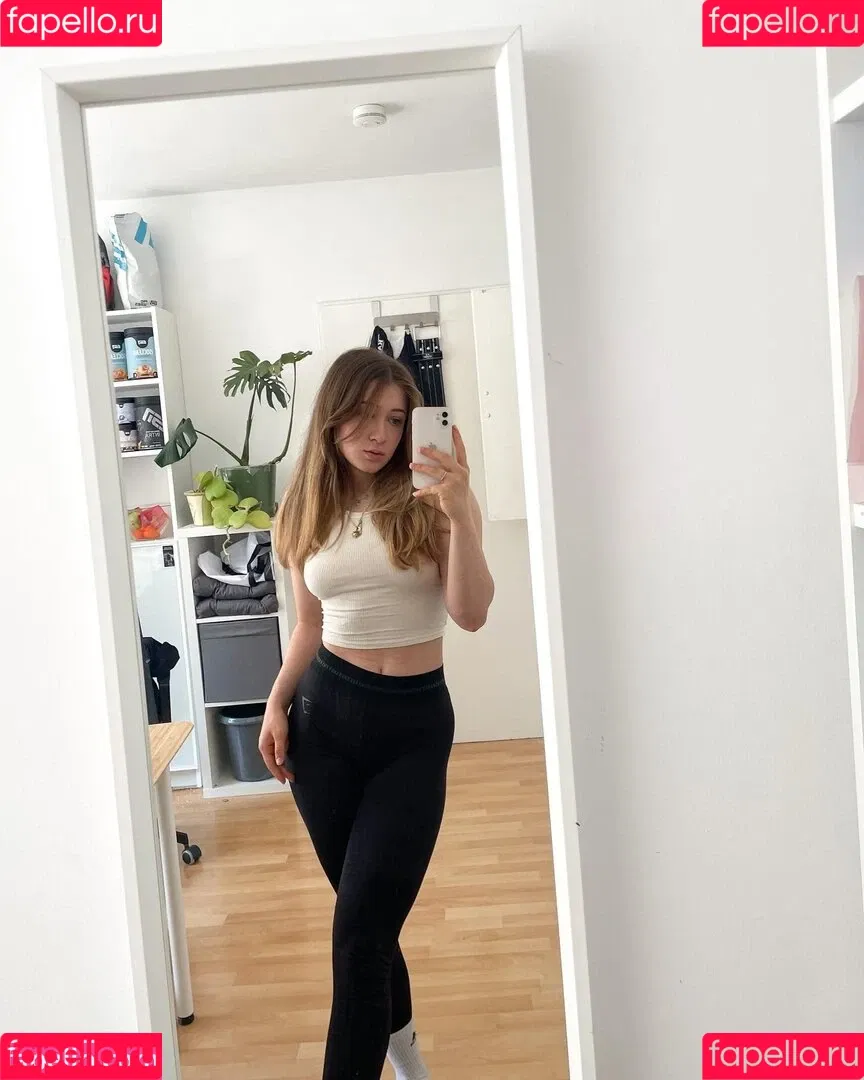 Lisa.lth Onlyfans Photo Gallery 