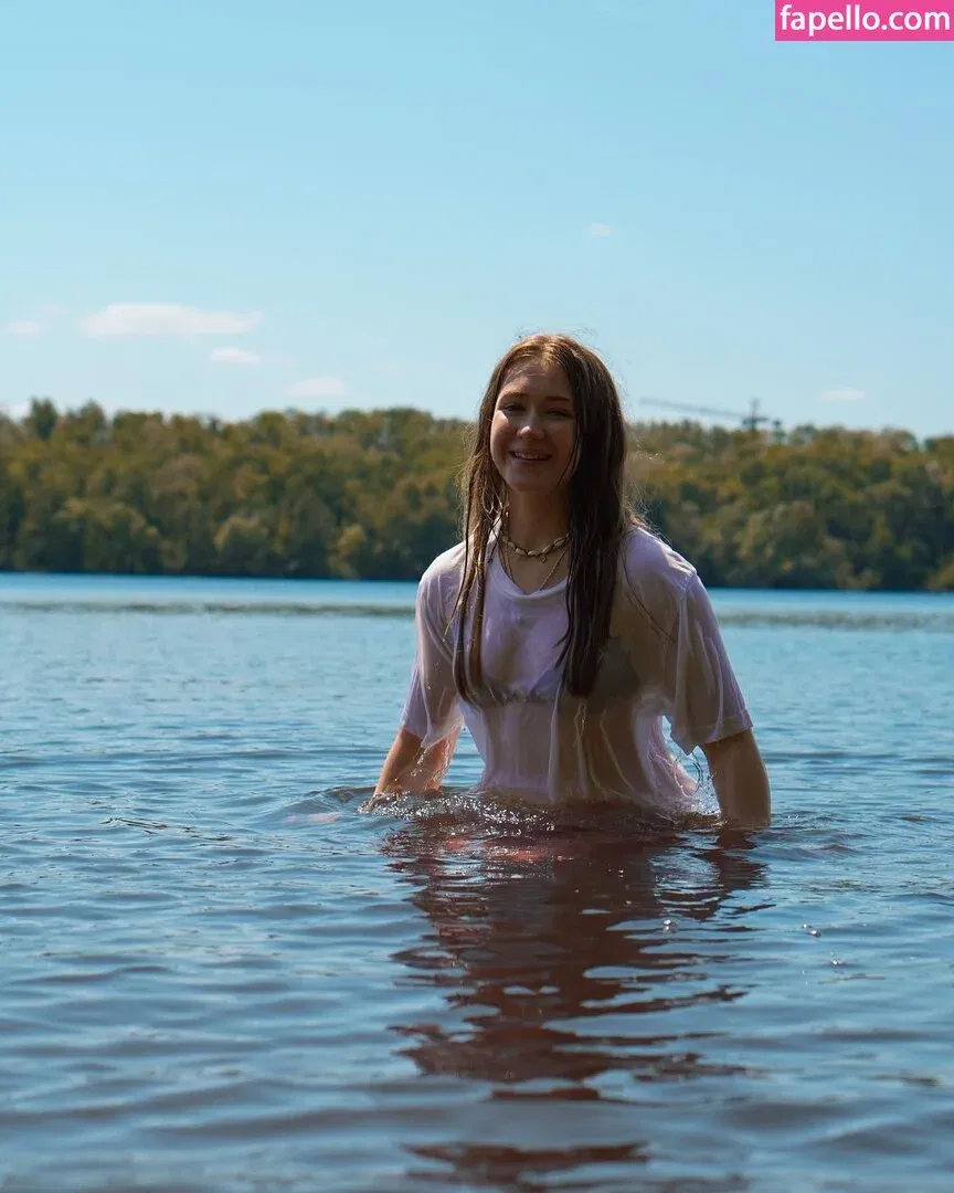 Lisa.lth Onlyfans Photo Gallery 