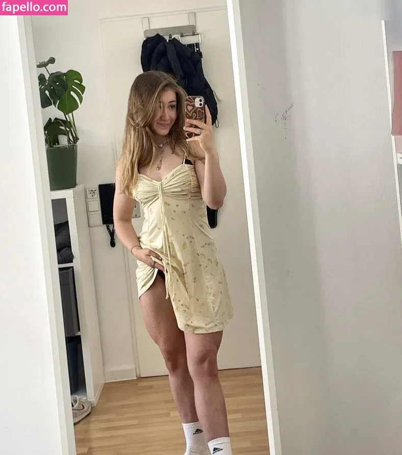 Lisa.lth Onlyfans Photo Gallery 