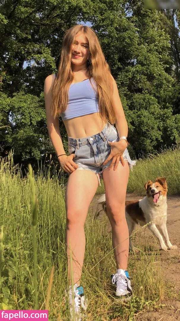 Lisa.lth Onlyfans Photo Gallery 