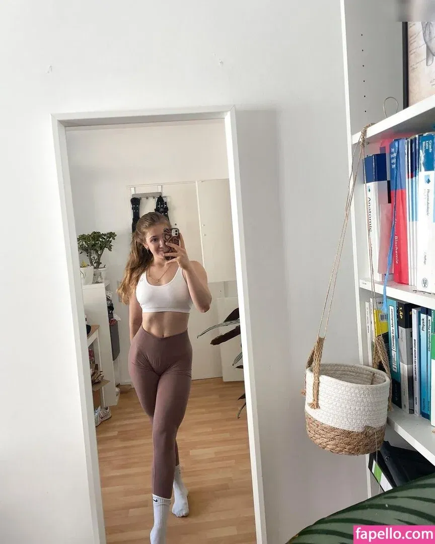 Lisa.lth Onlyfans Photo Gallery 