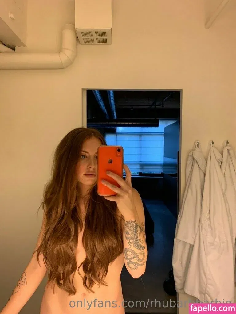 rhubarbbarbie Onlyfans Photo Gallery 