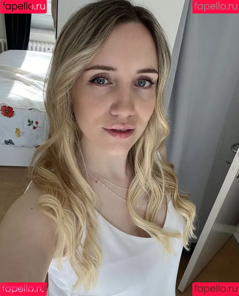 Sissor Onlyfans Photo Gallery 