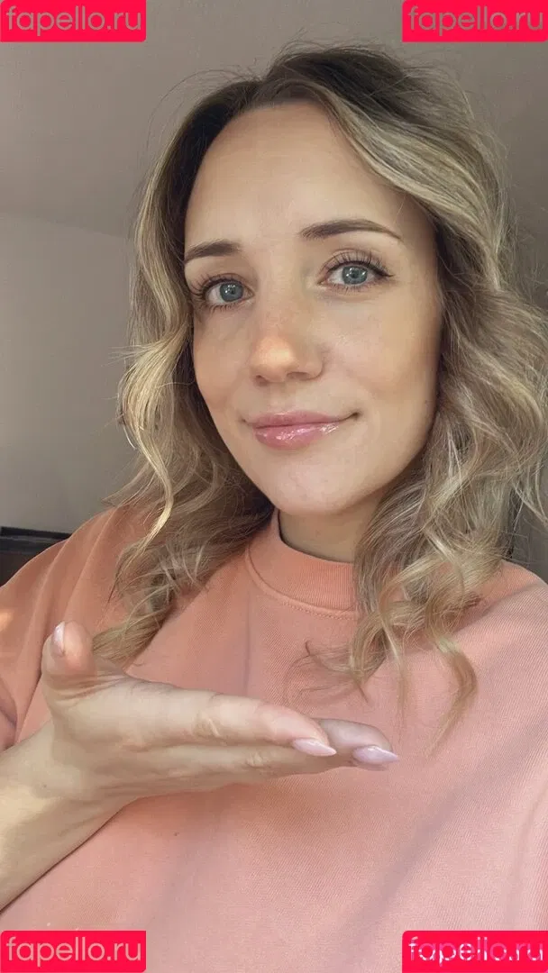 Sissor Onlyfans Photo Gallery 