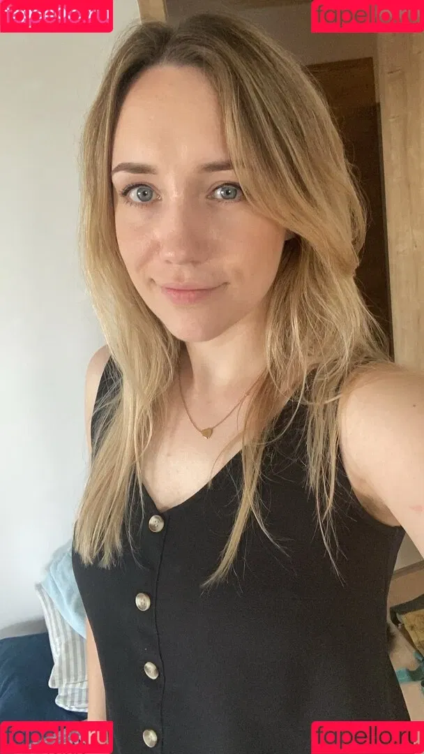 Sissor Onlyfans Photo Gallery 