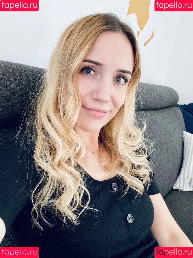Sissor Onlyfans Photo Gallery 