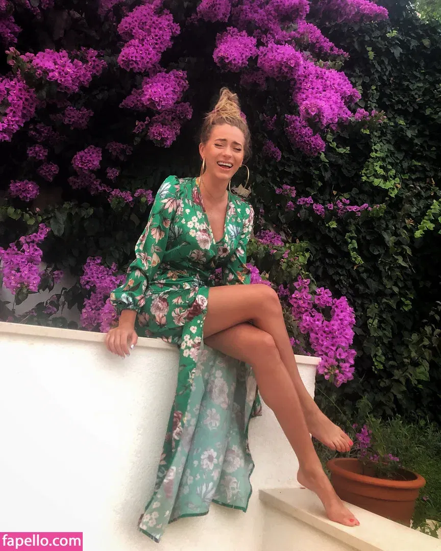 zoeytush Onlyfans Photo Gallery 