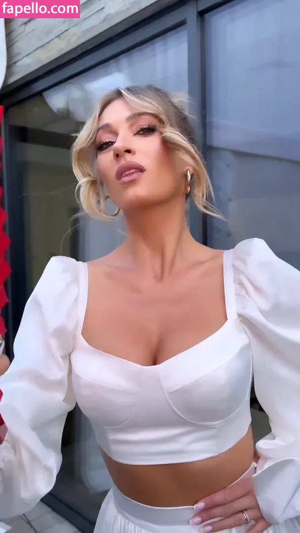 zoeytush Onlyfans Photo Gallery 