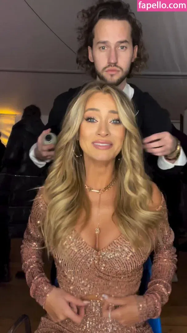 zoeytush Onlyfans Photo Gallery 