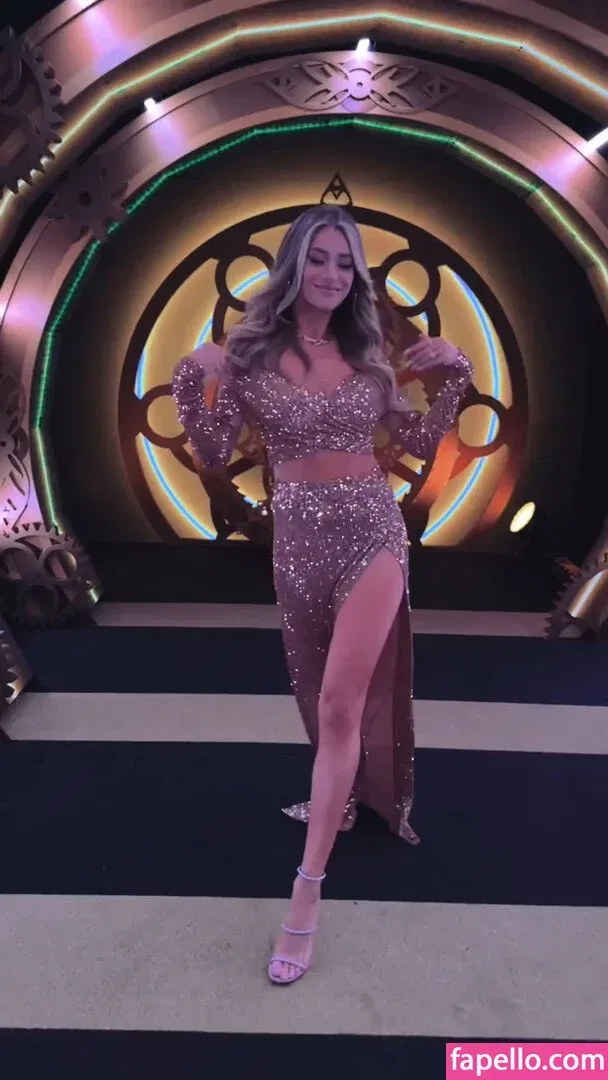 zoeytush Onlyfans Photo Gallery 