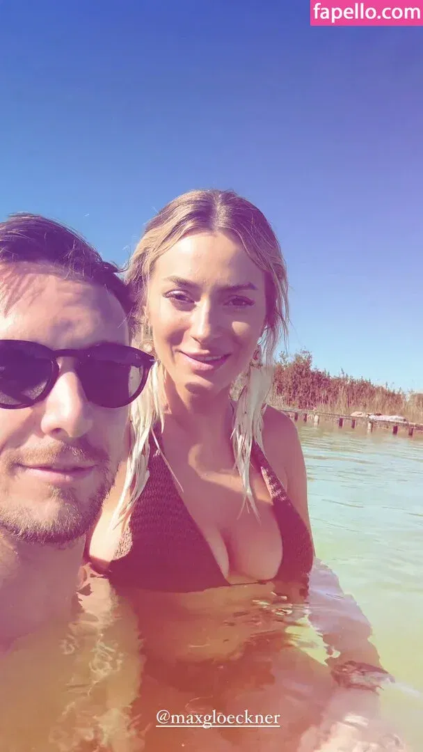 zoeytush Onlyfans Photo Gallery 