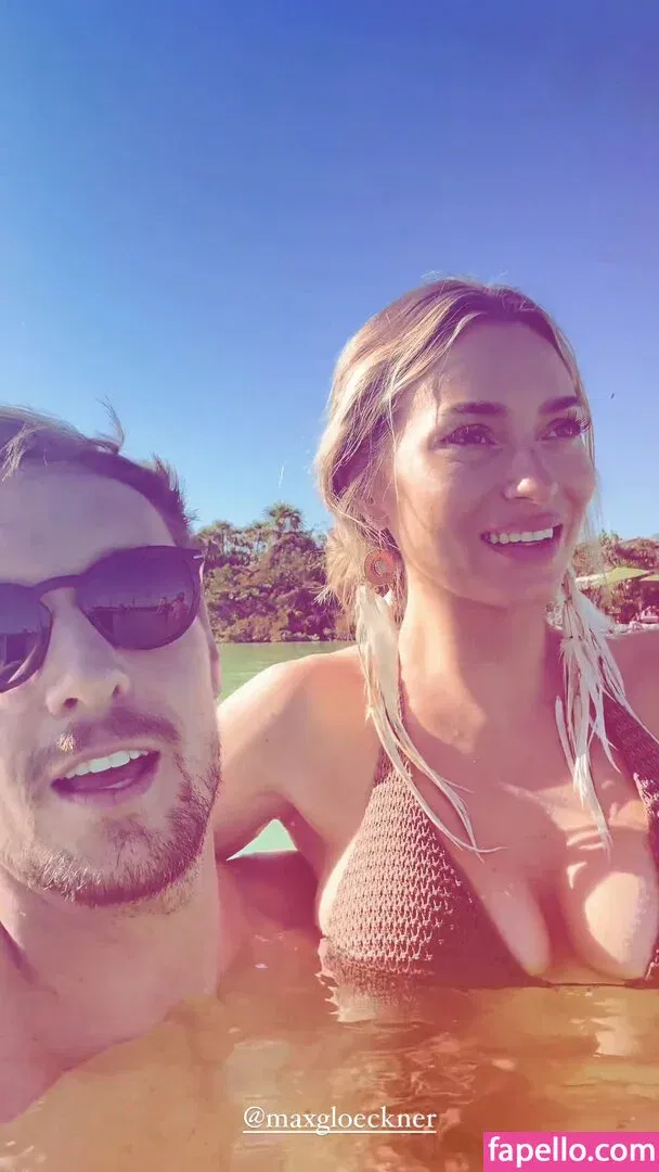 zoeytush Onlyfans Photo Gallery 