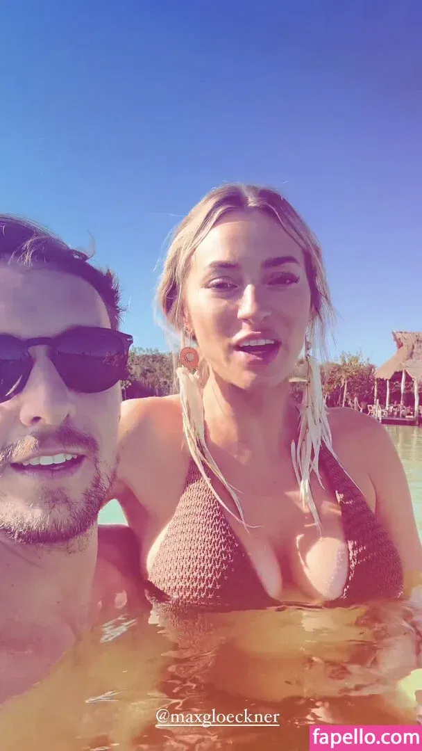 zoeytush Onlyfans Photo Gallery 