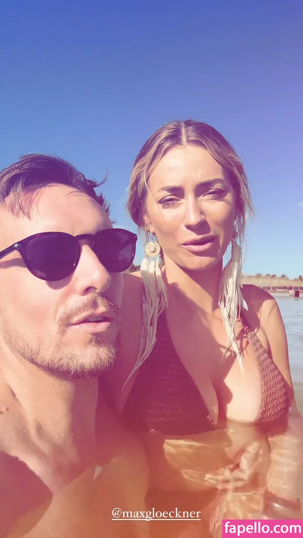 zoeytush Onlyfans Photo Gallery 