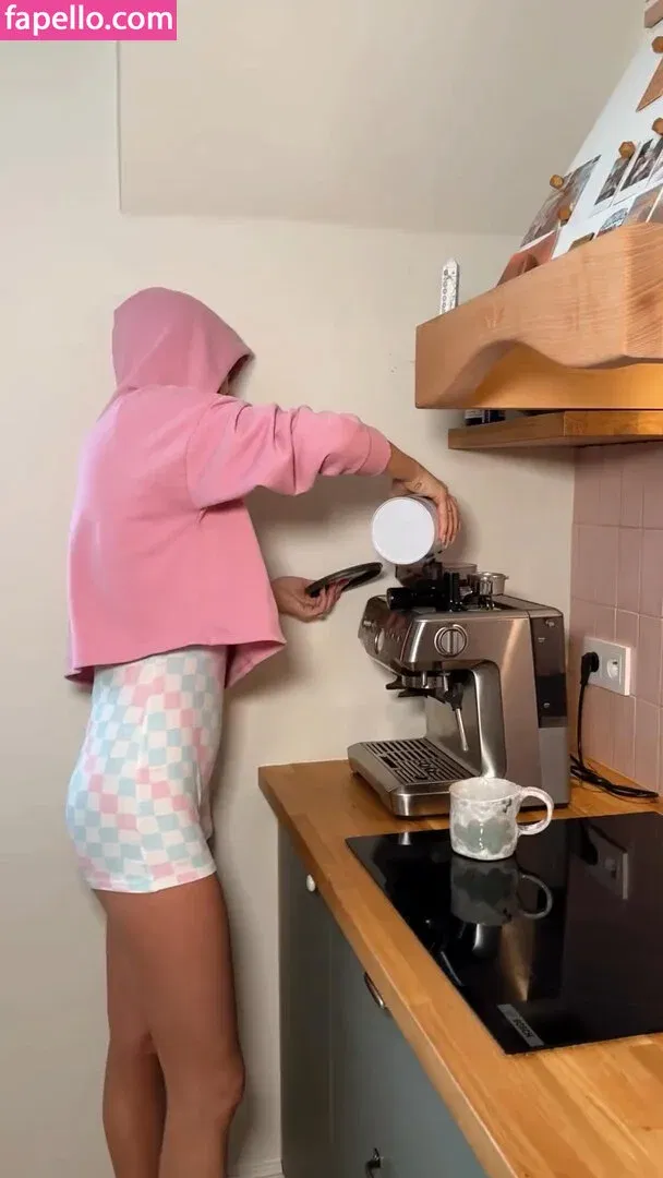 zoeytush Onlyfans Photo Gallery 