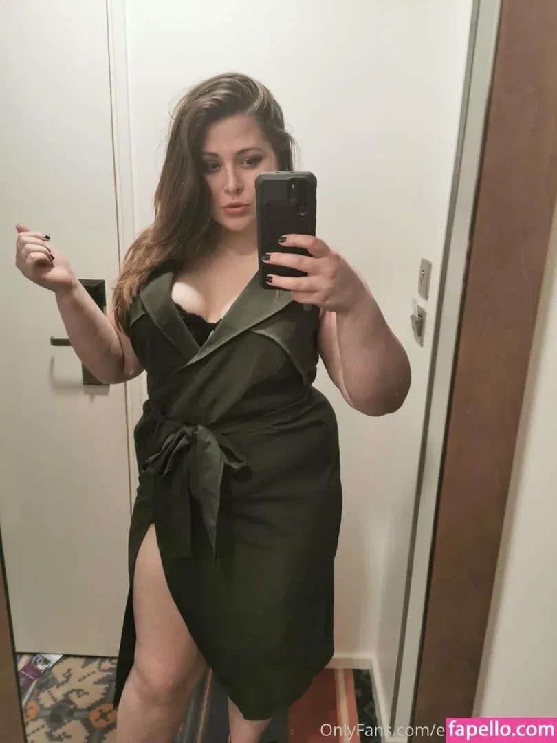 estella_bathory Onlyfans Photo Gallery 