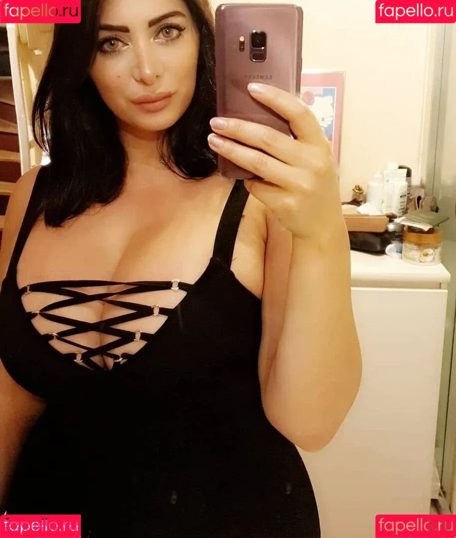 Sara Paris Onlyfans Photo Gallery 