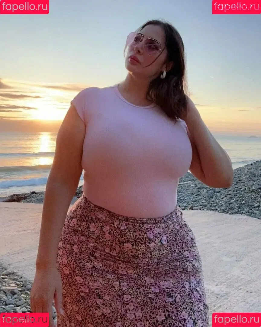 Sara Paris Onlyfans Photo Gallery 