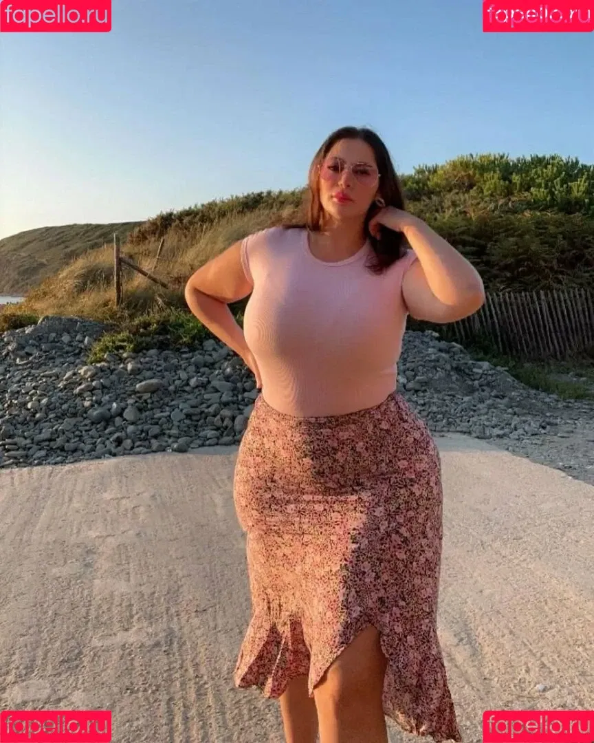 Sara Paris Onlyfans Photo Gallery 