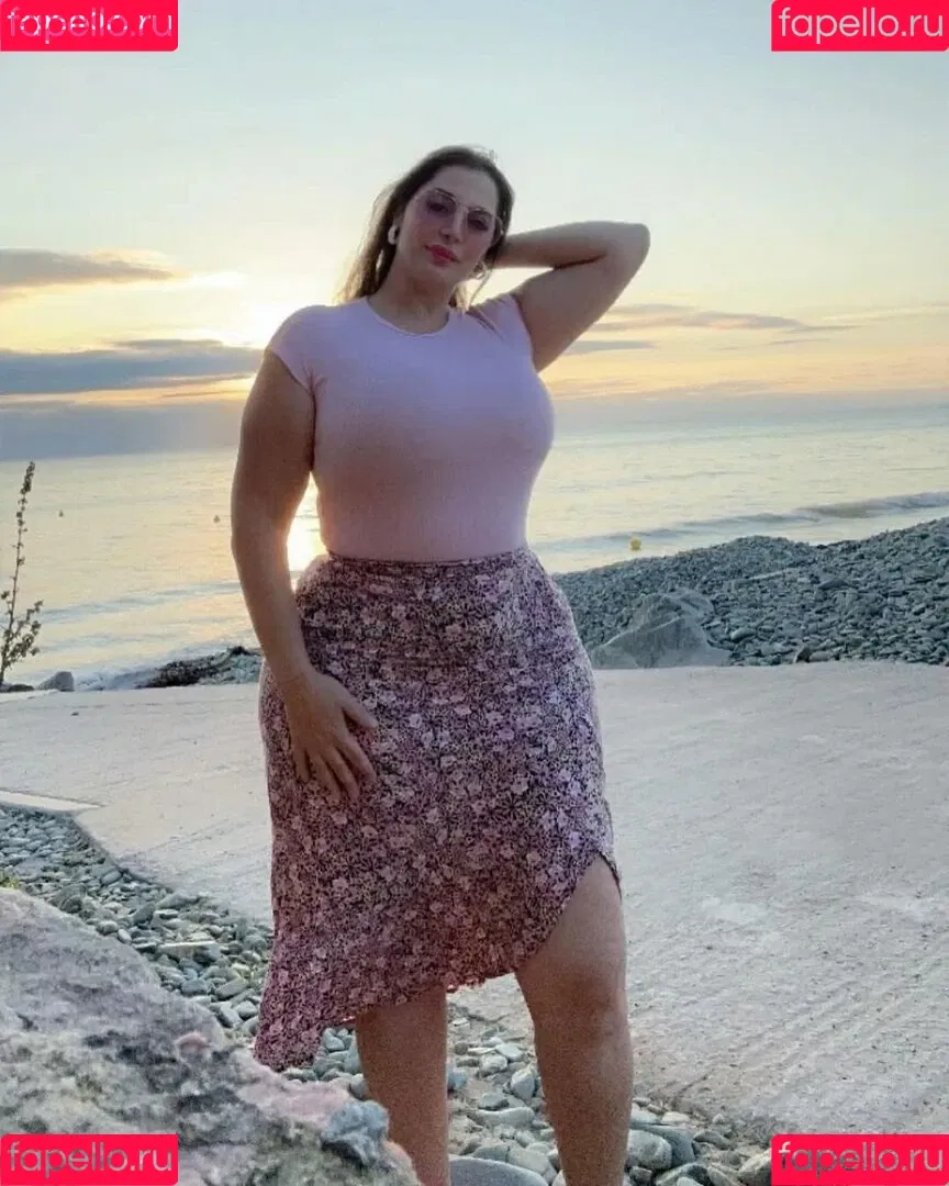 Sara Paris Onlyfans Photo Gallery 