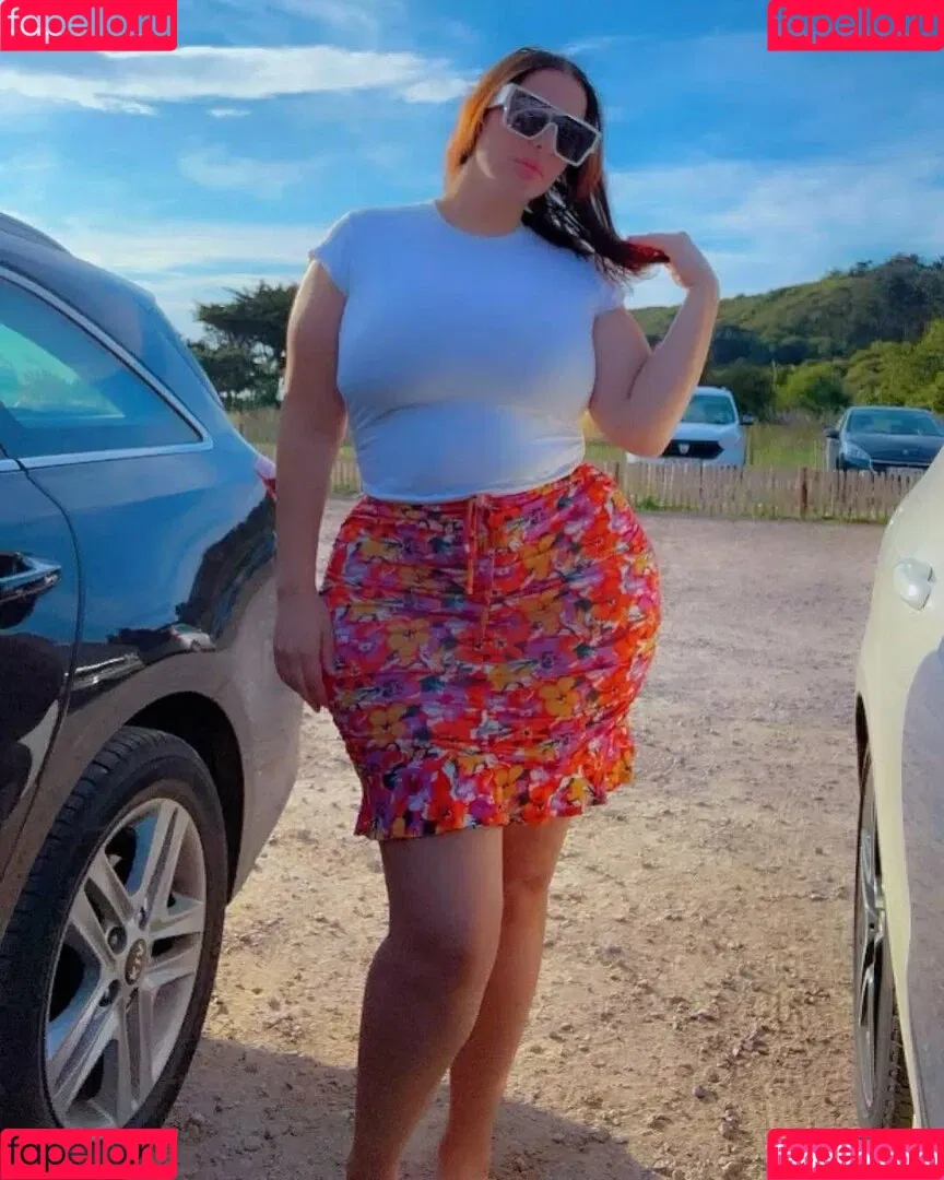 Sara Paris Onlyfans Photo Gallery 