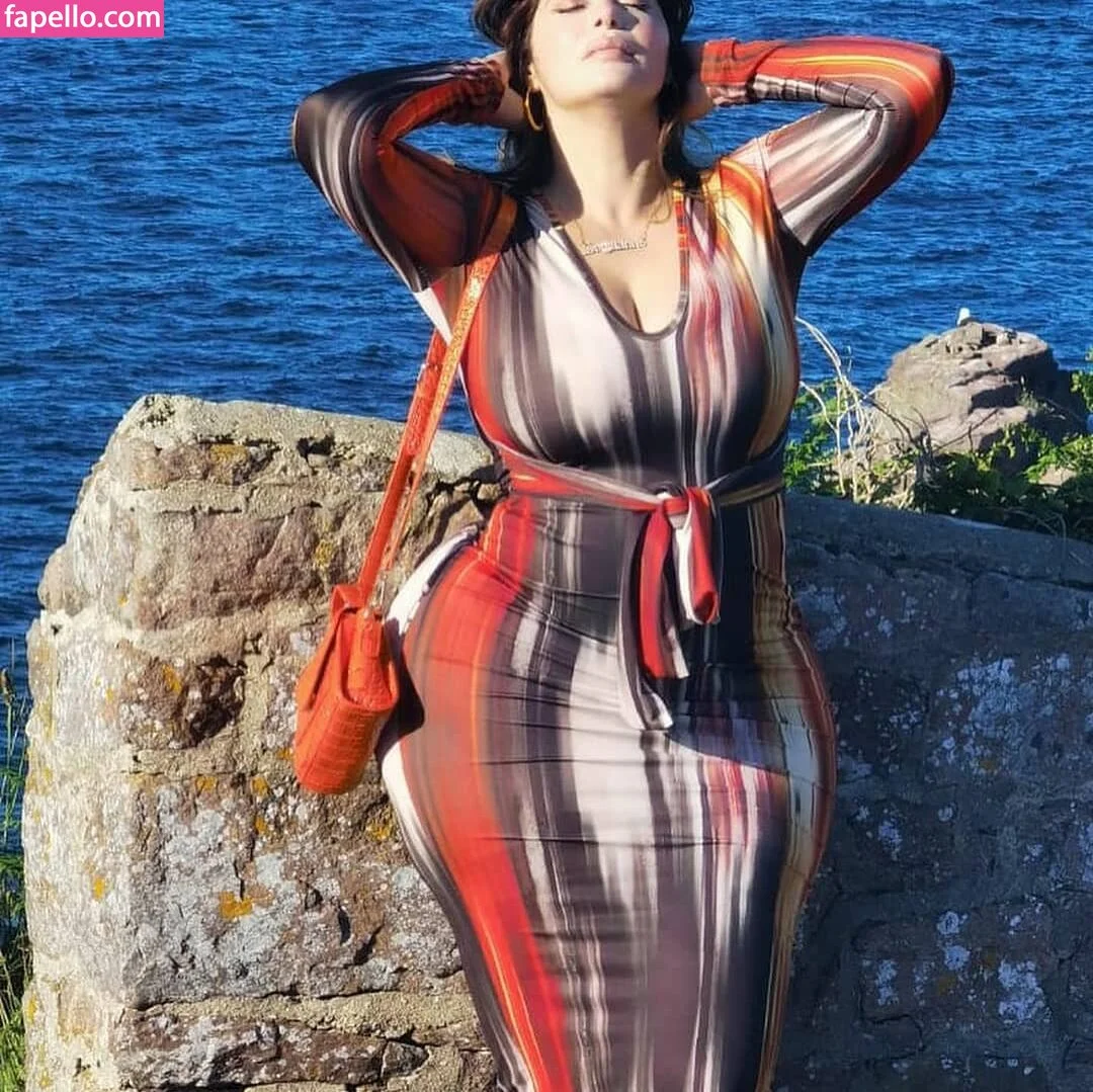 Sara Paris Onlyfans Photo Gallery 