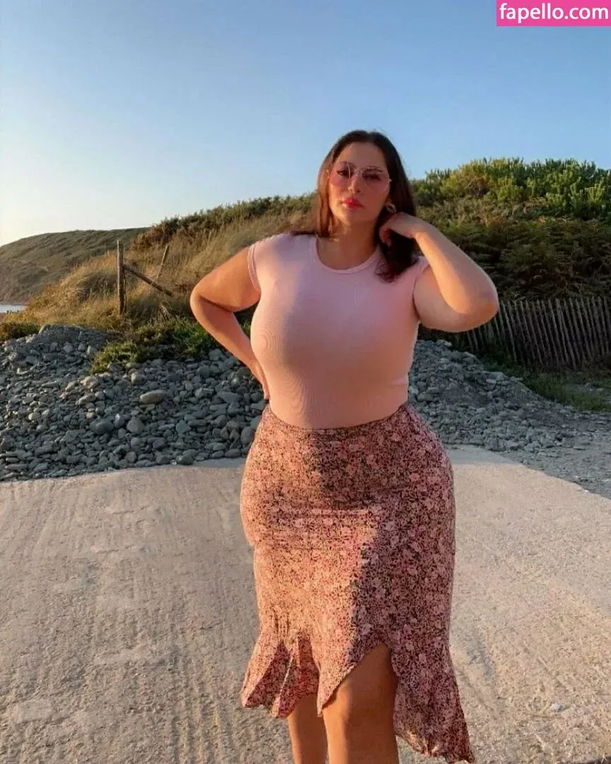 Sara Paris Onlyfans Photo Gallery 