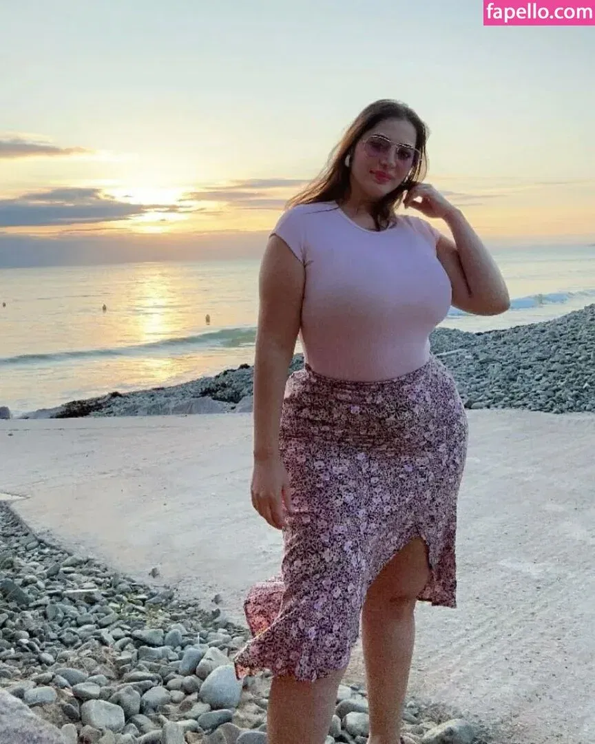 Sara Paris Onlyfans Photo Gallery 