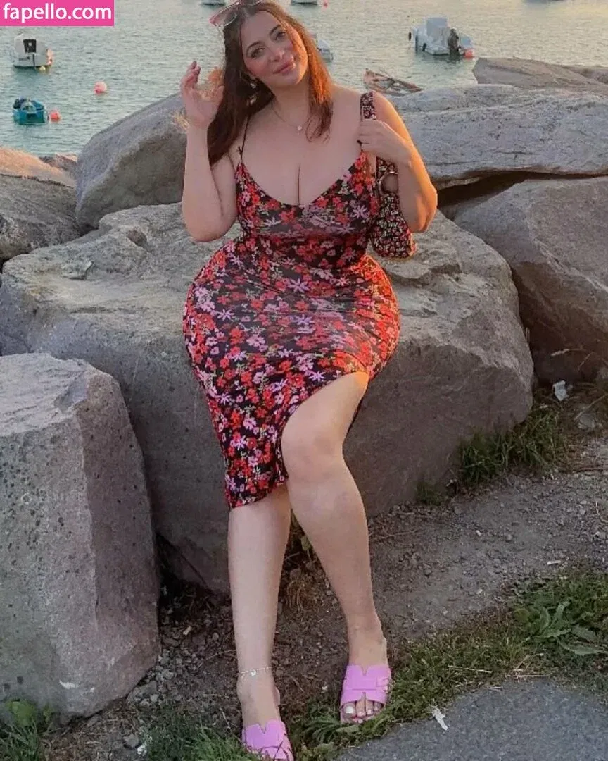 Sara Paris Onlyfans Photo Gallery 