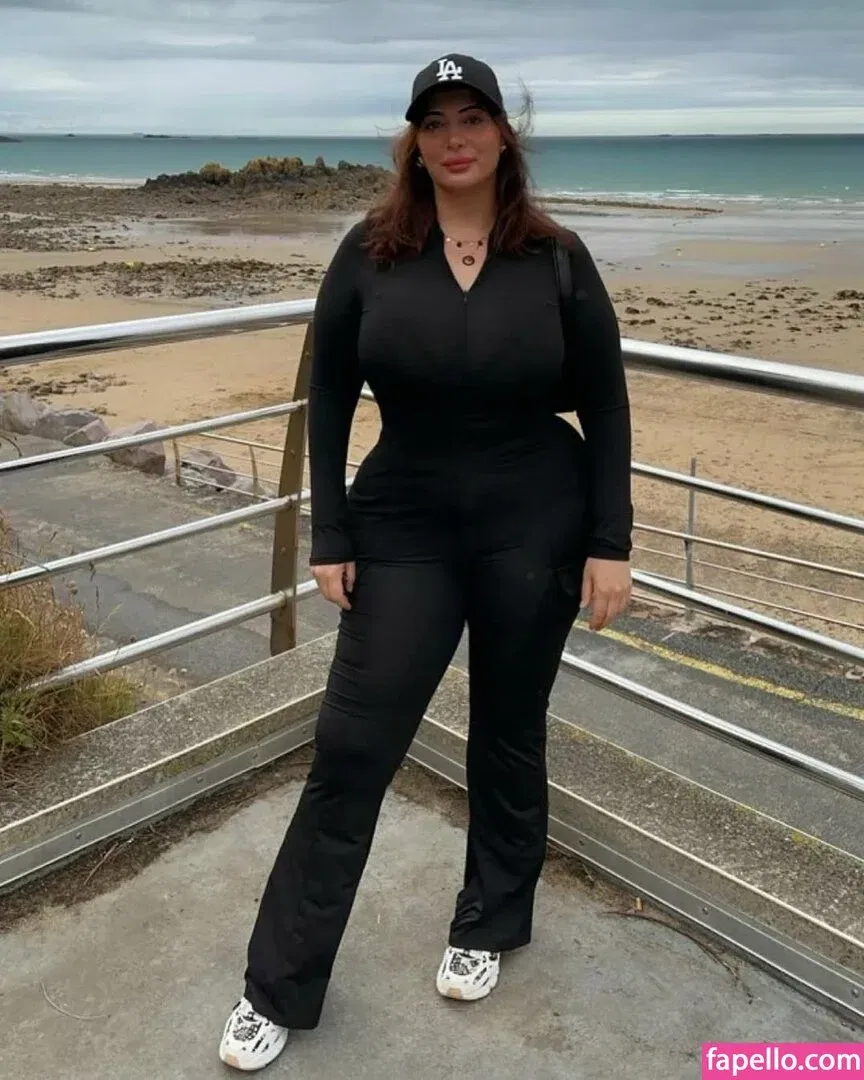 Sara Paris Onlyfans Photo Gallery 