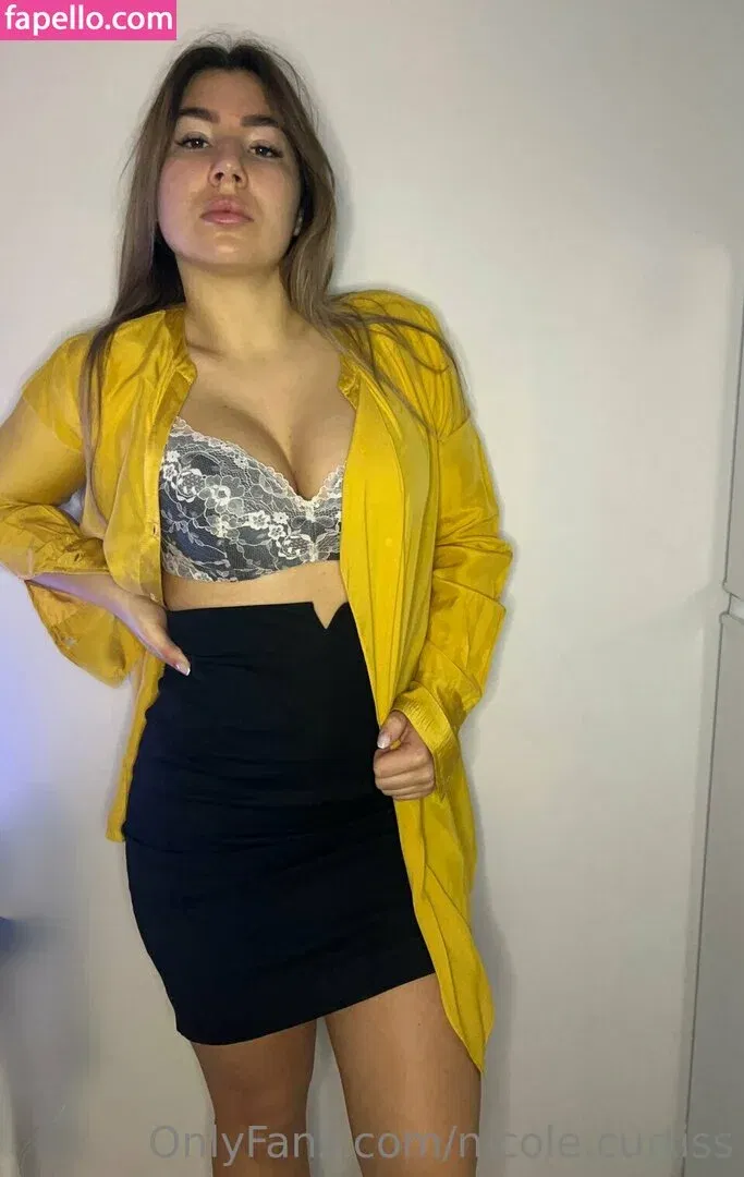 Nicole Curtiss Onlyfans Photo Gallery 