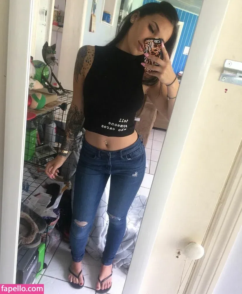 Samantha Brook Onlyfans Photo Gallery 