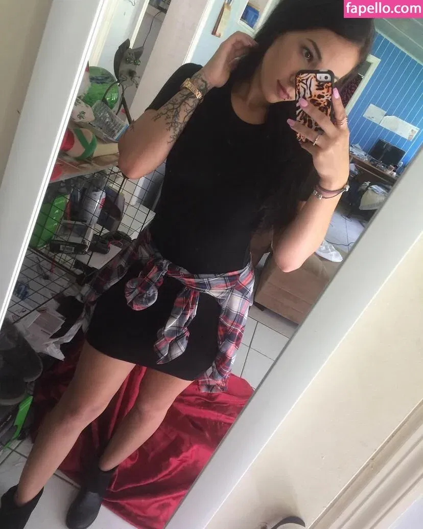 Samantha Brook Onlyfans Photo Gallery 