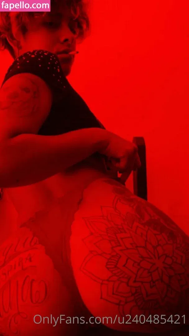 thequeenwithcurls Onlyfans Photo Gallery 