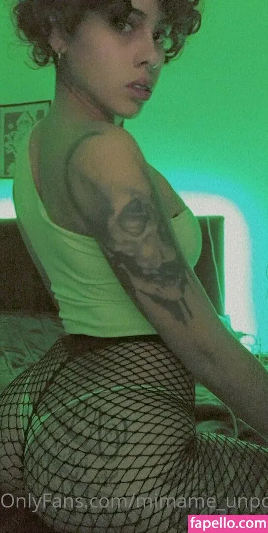 thequeenwithcurls Onlyfans Photo Gallery 