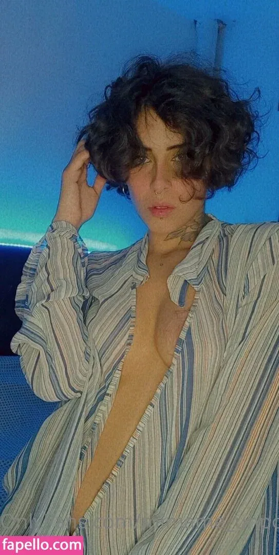 thequeenwithcurls Onlyfans Photo Gallery 