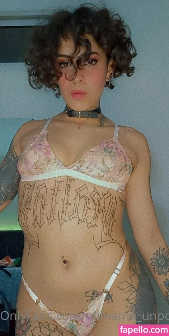 thequeenwithcurls Onlyfans Photo Gallery 