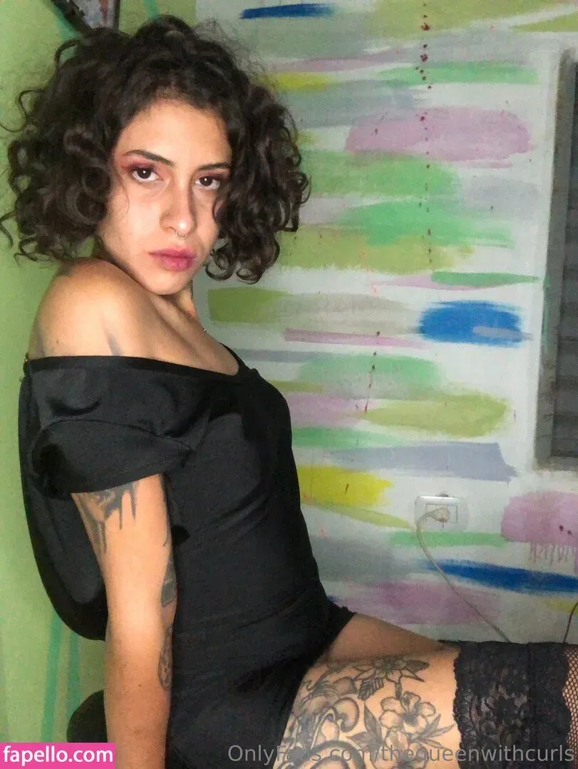 thequeenwithcurls Onlyfans Photo Gallery 