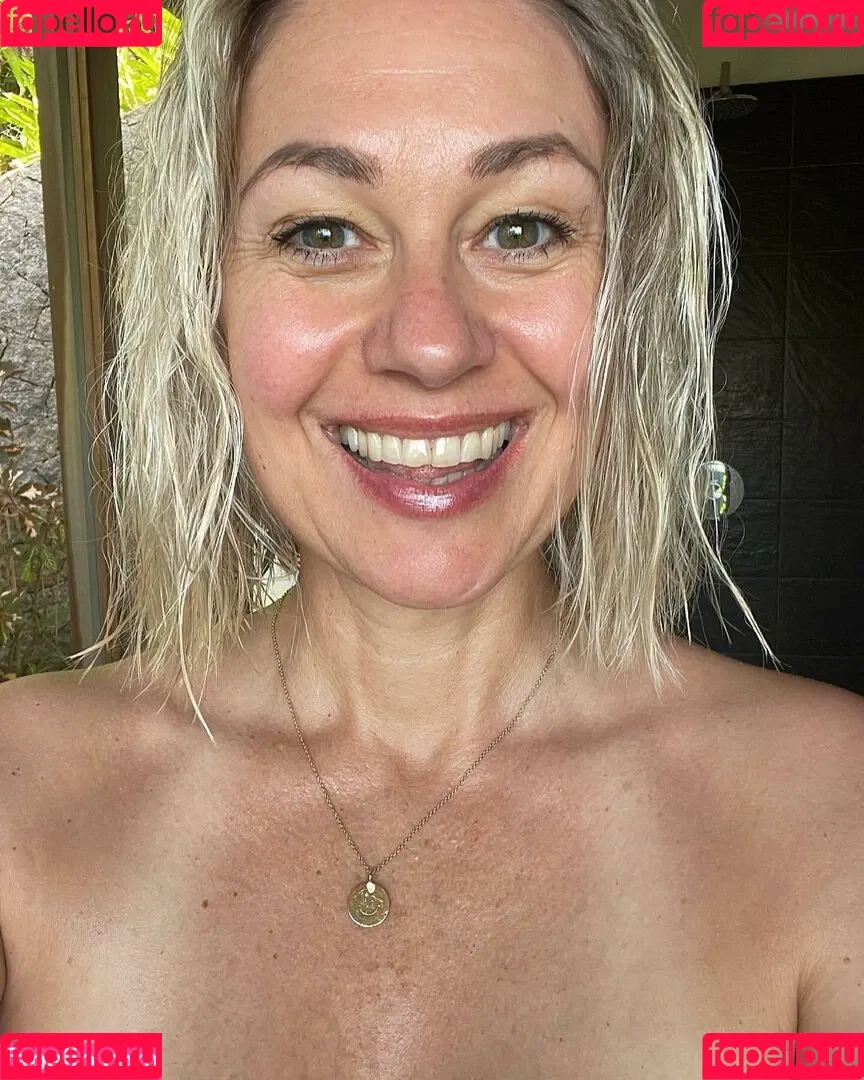 Ruth Moschner Onlyfans Photo Gallery 