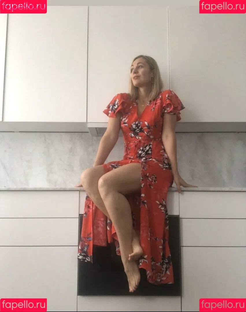 Ruth Moschner Onlyfans Photo Gallery 