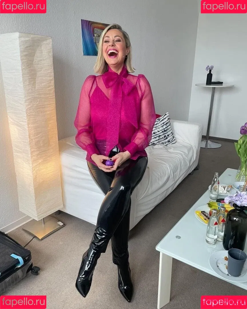 Ruth Moschner Onlyfans Photo Gallery 
