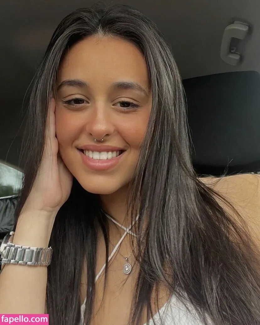 May Cohen Onlyfans Photo Gallery 