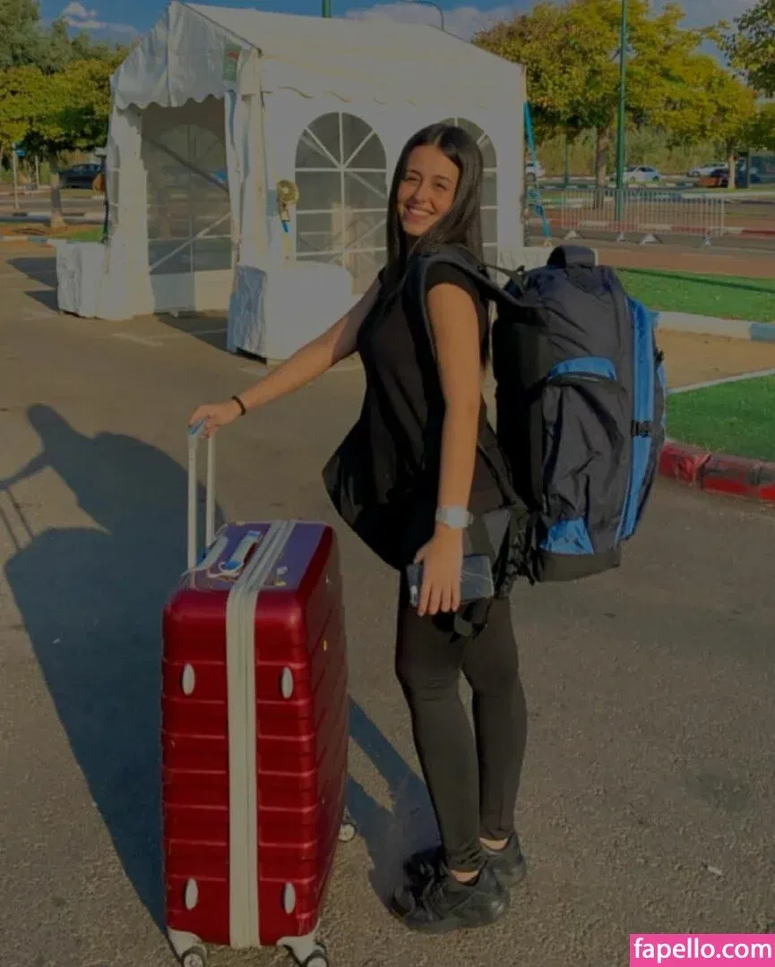 May Cohen Onlyfans Photo Gallery 