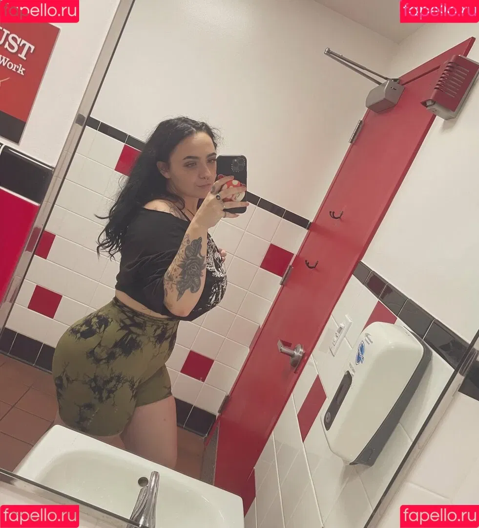 Mommyprincessuwu Onlyfans Photo Gallery 