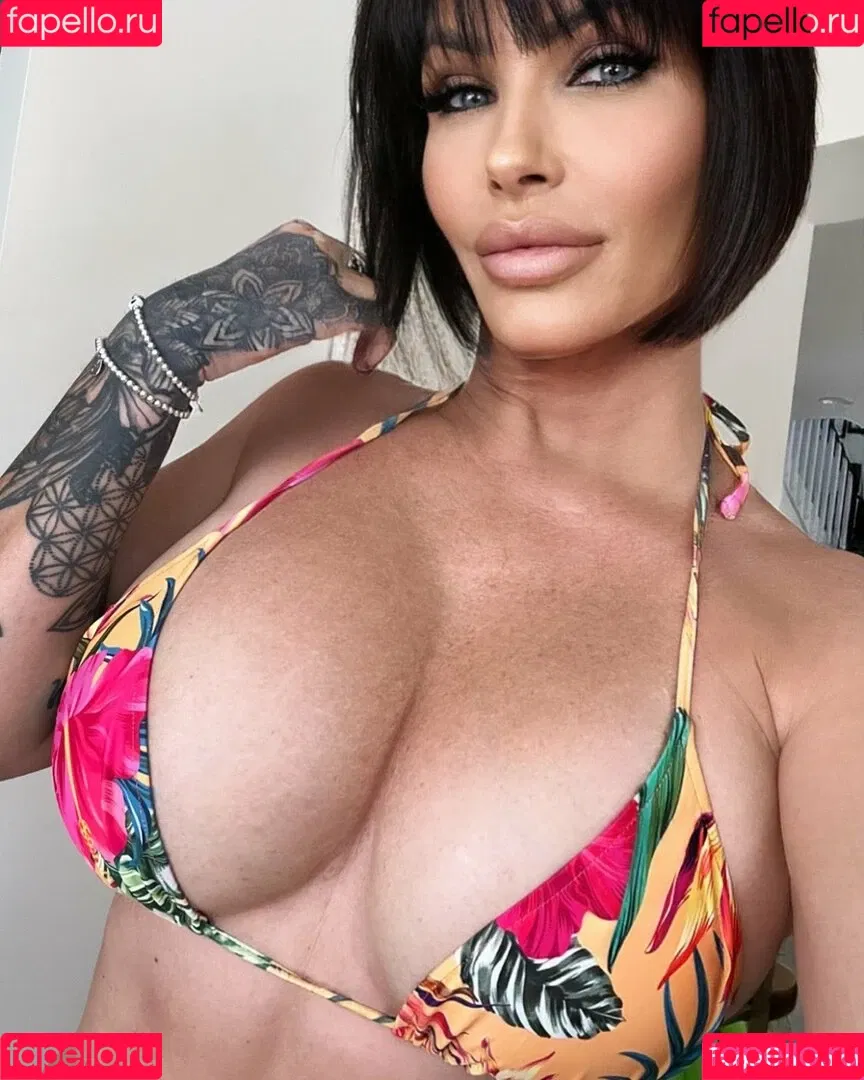 Shay Fox Onlyfans Photo Gallery 