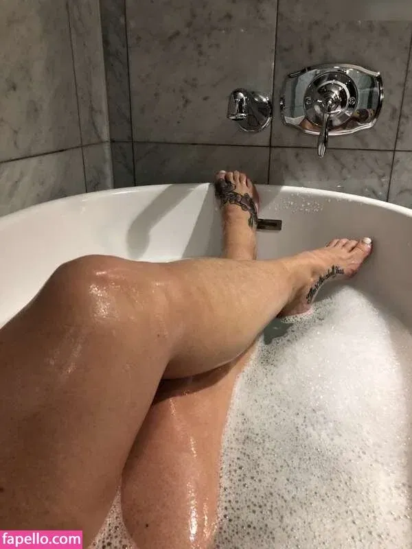 Shay Fox Onlyfans Photo Gallery 