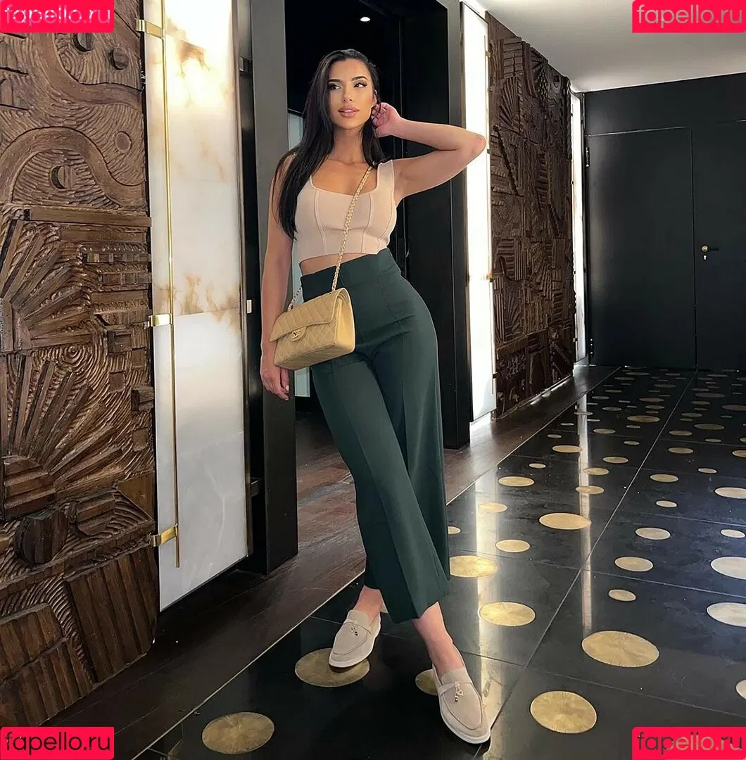 Ziyartist Onlyfans Photo Gallery 