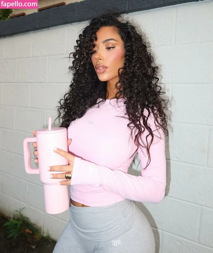 Ziyartist Onlyfans Photo Gallery 