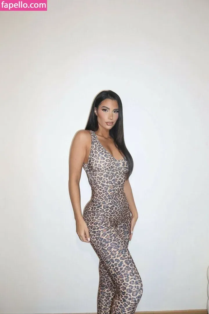 Ziyartist Onlyfans Photo Gallery 